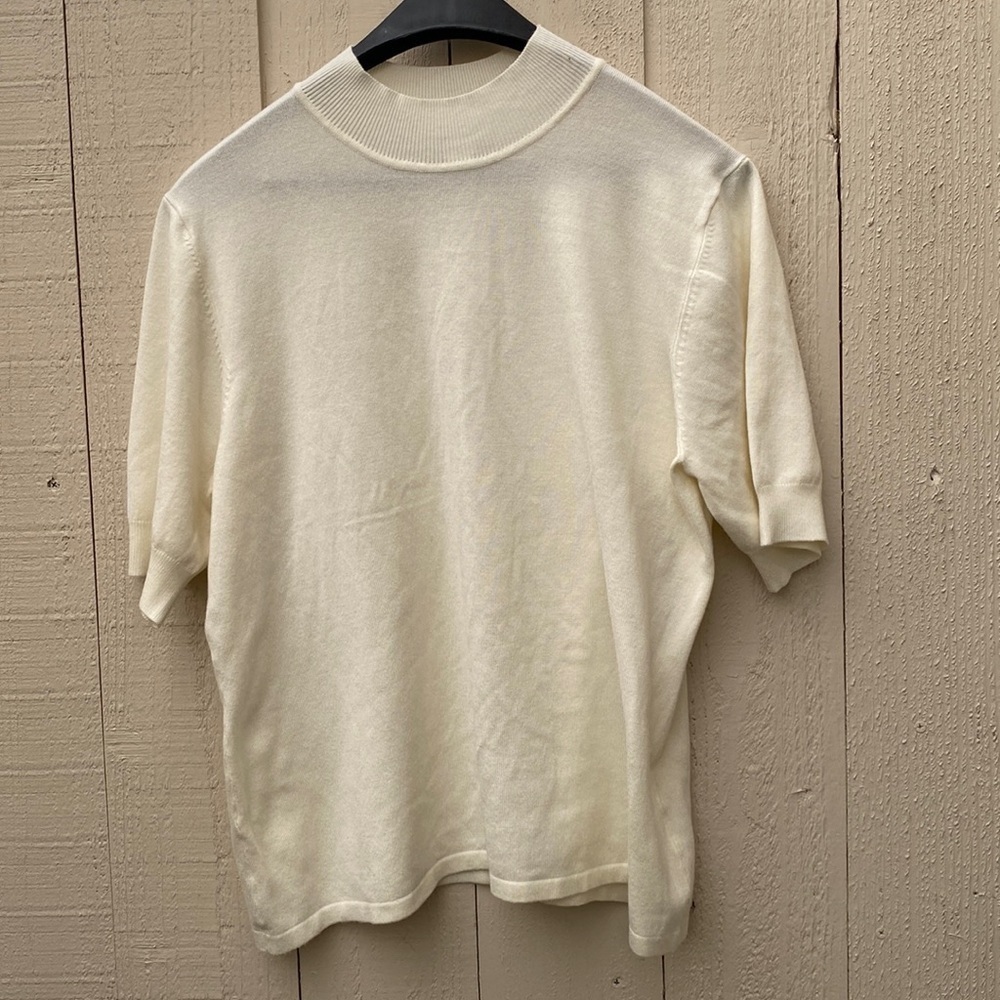 Cold water Creek Short Sleeve Sweater